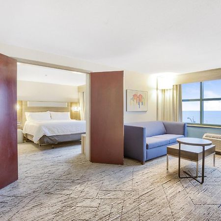 Holiday Inn Express - Gulfport Beach By Ihg Esterno foto