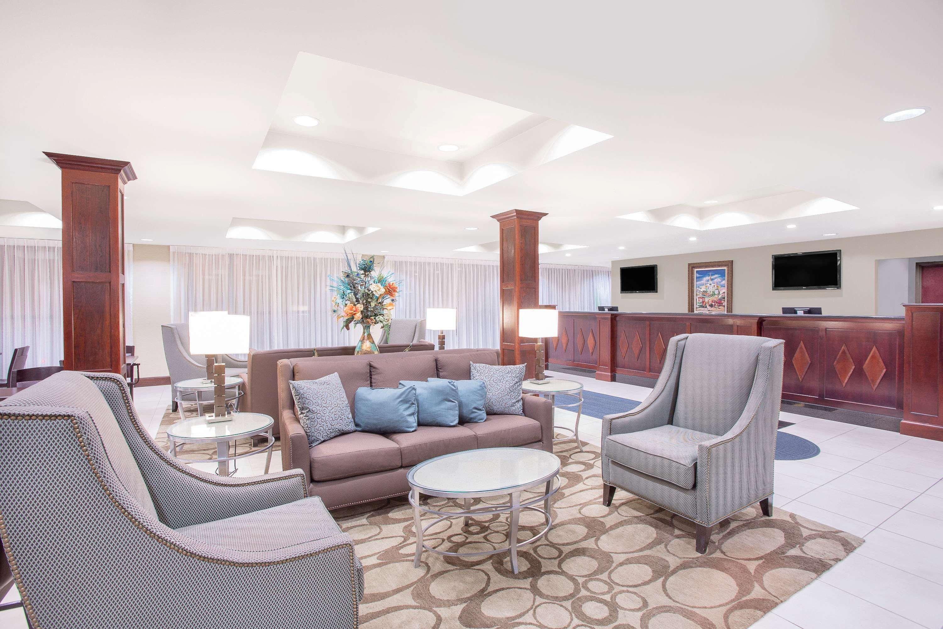 Holiday Inn Express - Gulfport Beach By Ihg Esterno foto